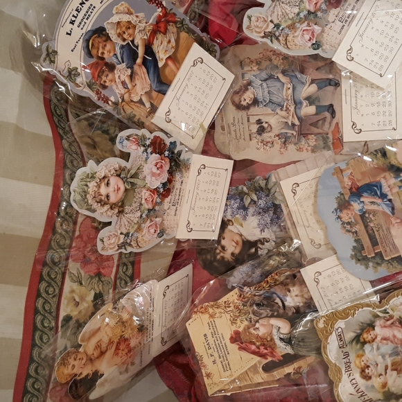 Decor - Picture 6 of 9